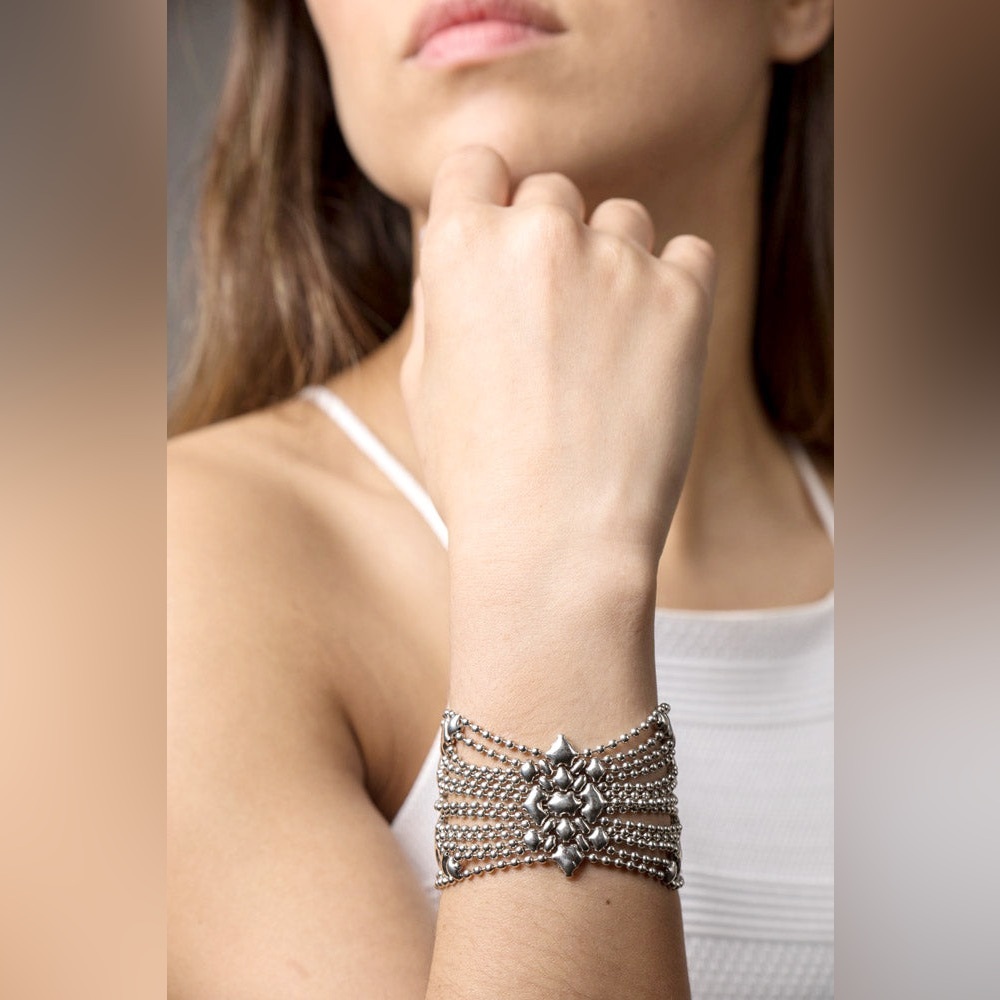 SERGIO GUITIERREZ | ✨NWOT✨ Antique Silver Bracelet Size 7.5”